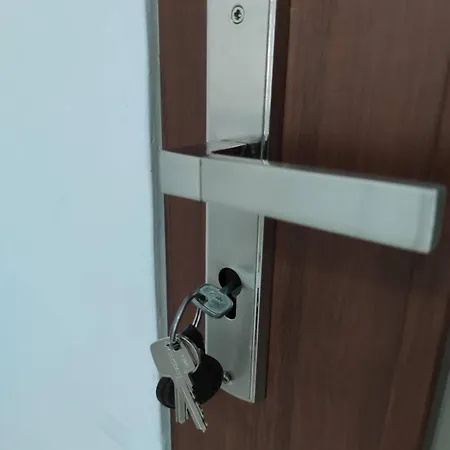 Апартаменты Aparttrans Botanic Garden *